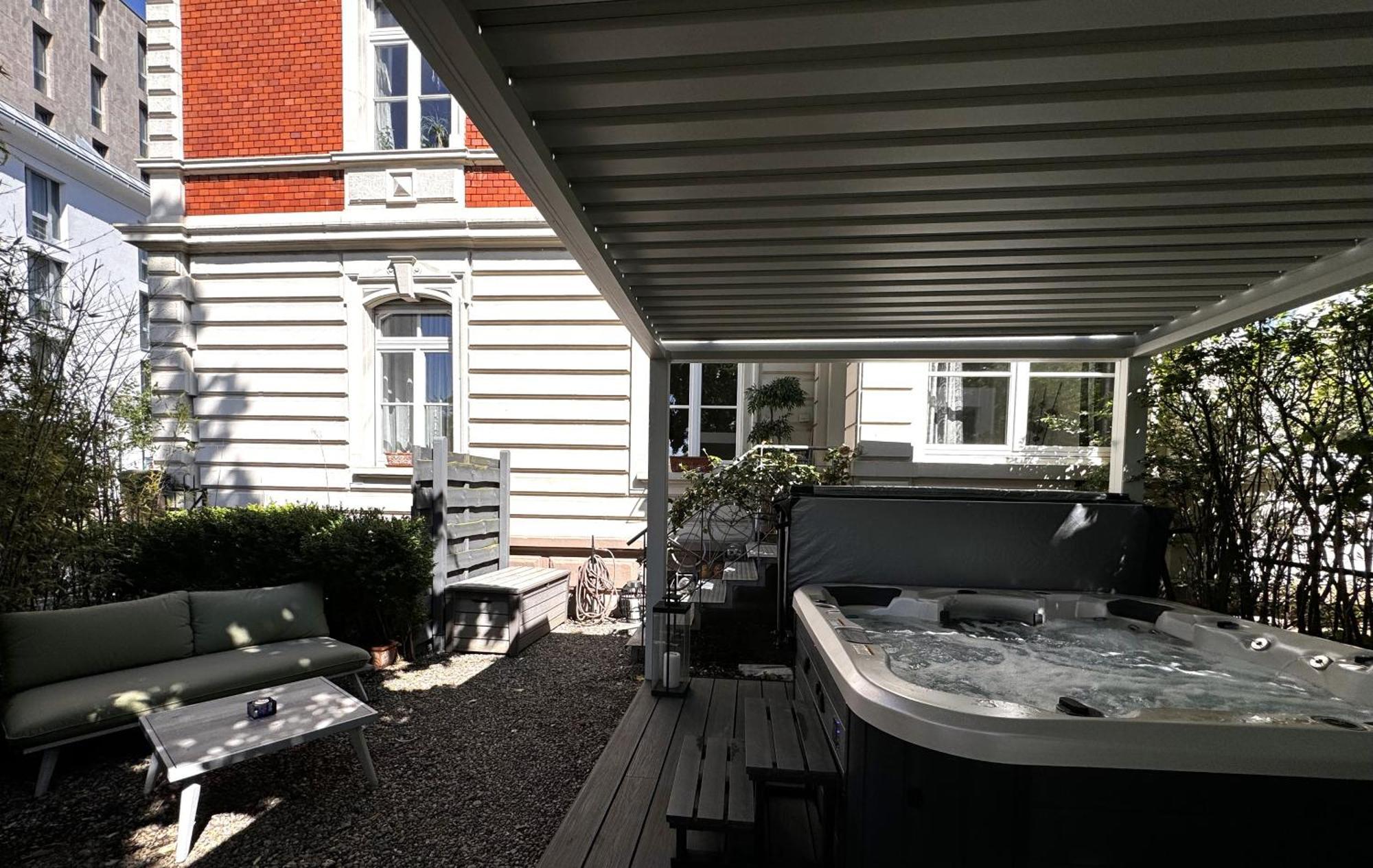 Historical Luxury Homes - Stadtvilla Mit Jacuzzi Und Garten Freiburg im Breisgau Eksteriør billede